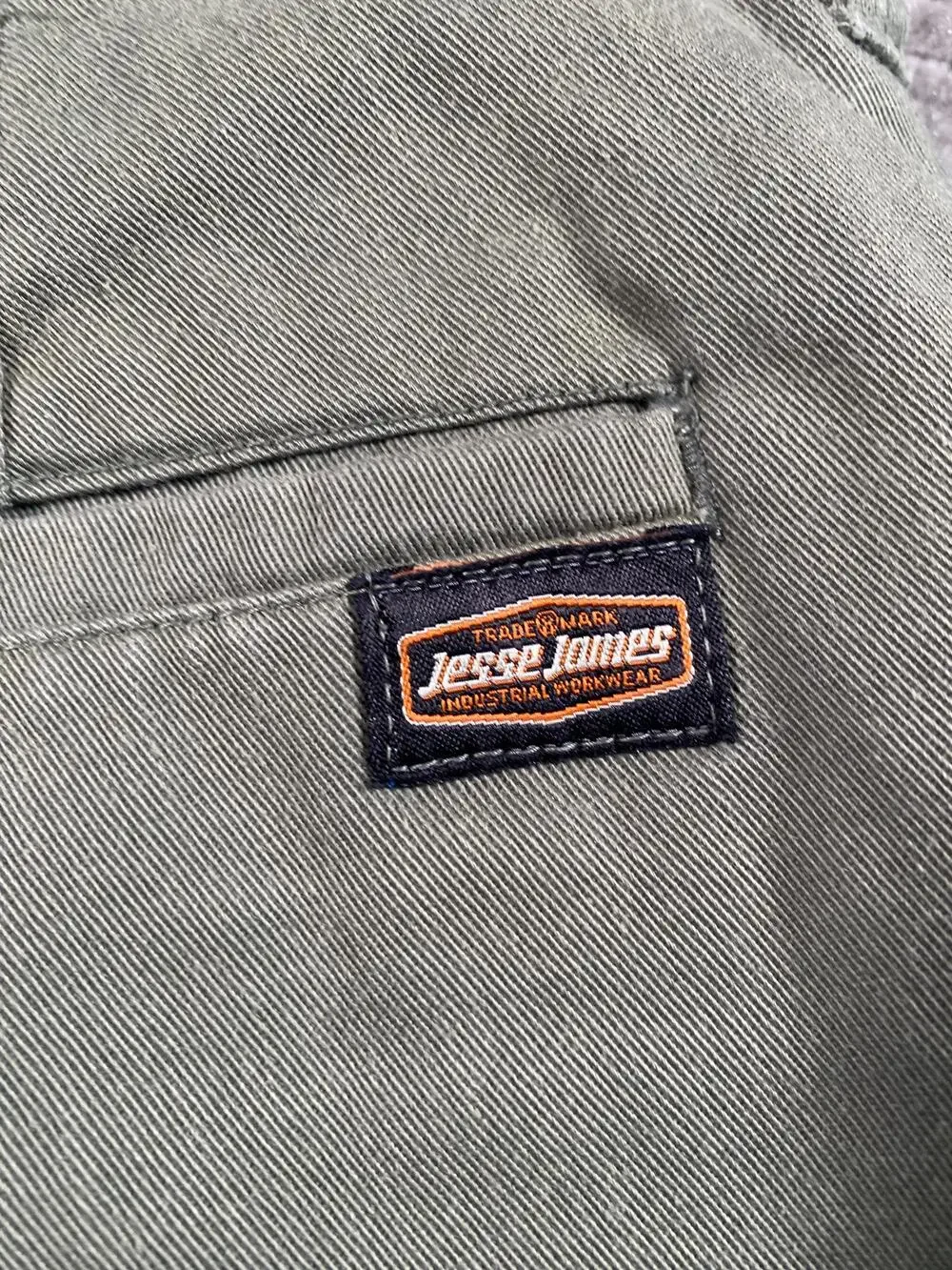 Jesse James Pants Mens 33x32 (fits 33x27) Green Chino Relax Straight Industrial